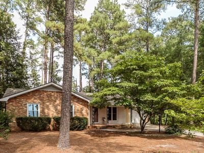 96 Lakeview Dr, Whispering Pines, NC, 28327