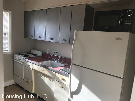 5th image of 97 Orme St E APT 104