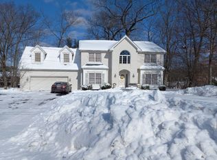 594 Quarry Ln NE, Warren, OH 44483