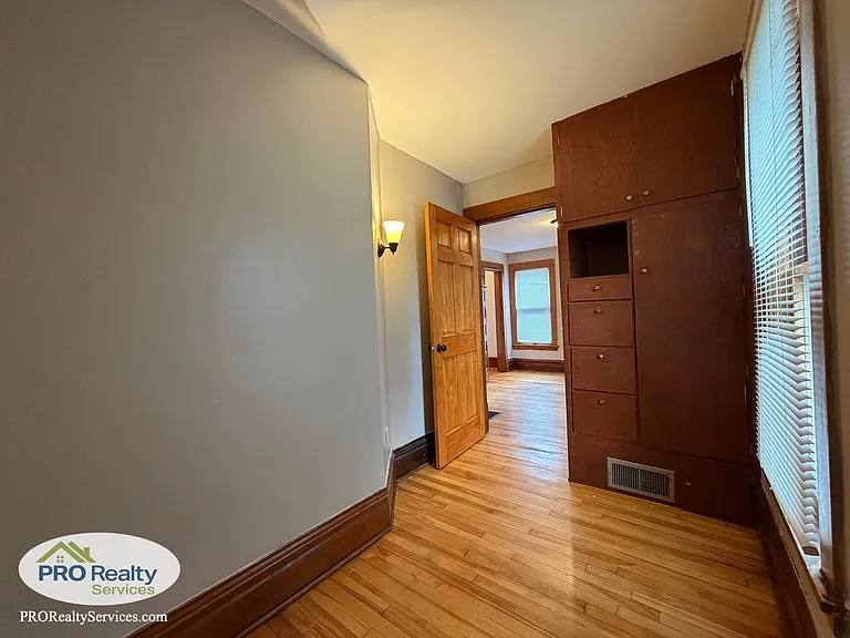 826 Thomas Ave — Photo 14