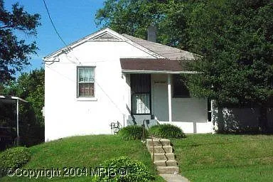 1212 Dunbar Oaks Dr photo 1