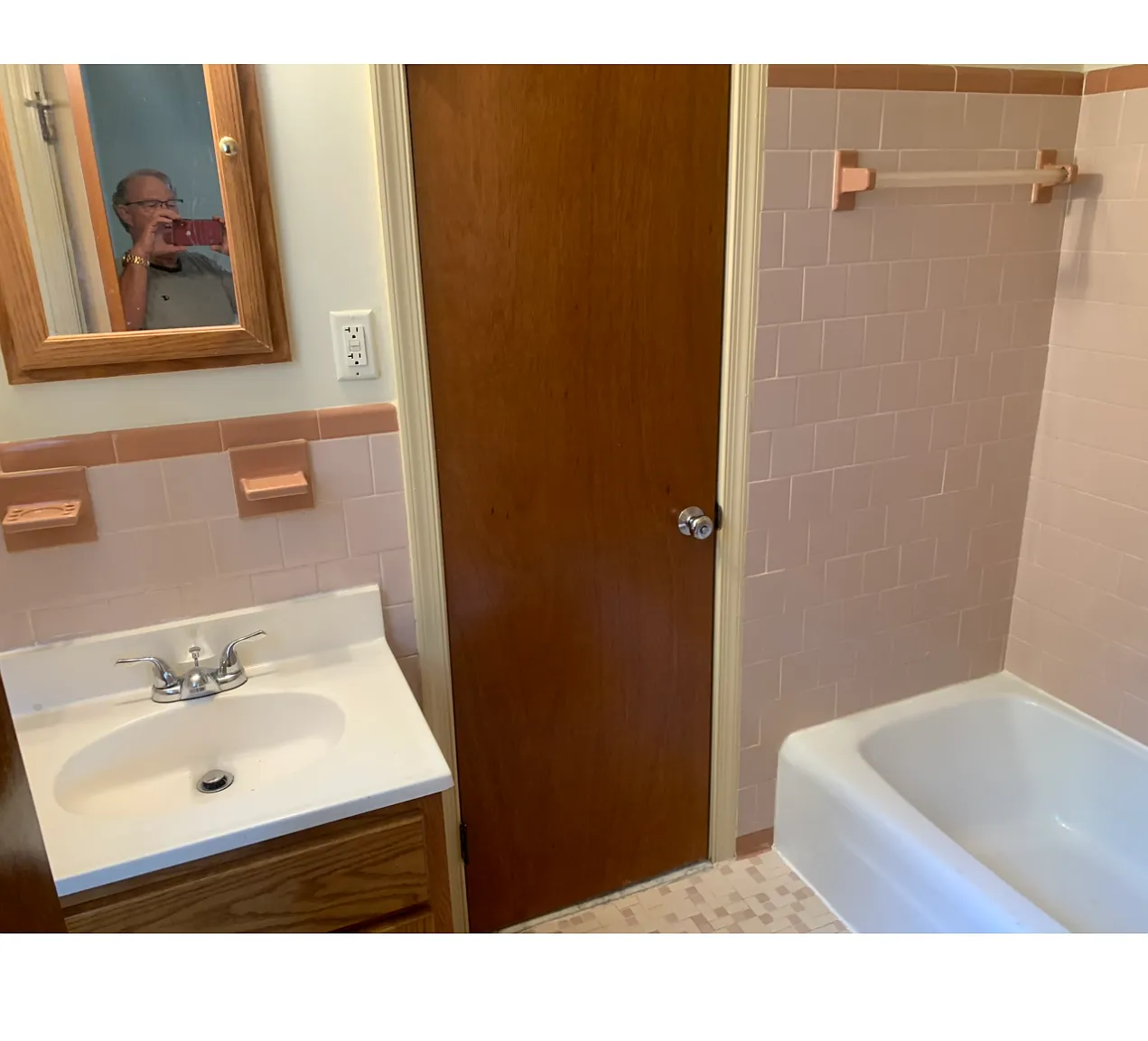 2 bed, 1000 sqft, $1,400 — Photo 2