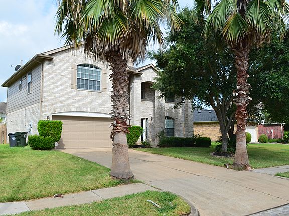 2nd image of 2606 Willow Springs Ln
