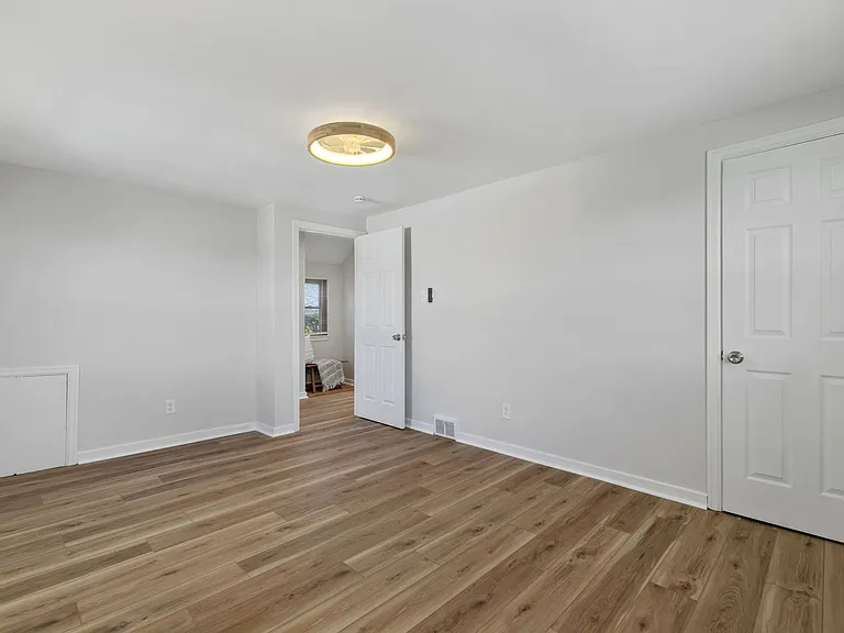 973 Agnew Rd — Photo 30