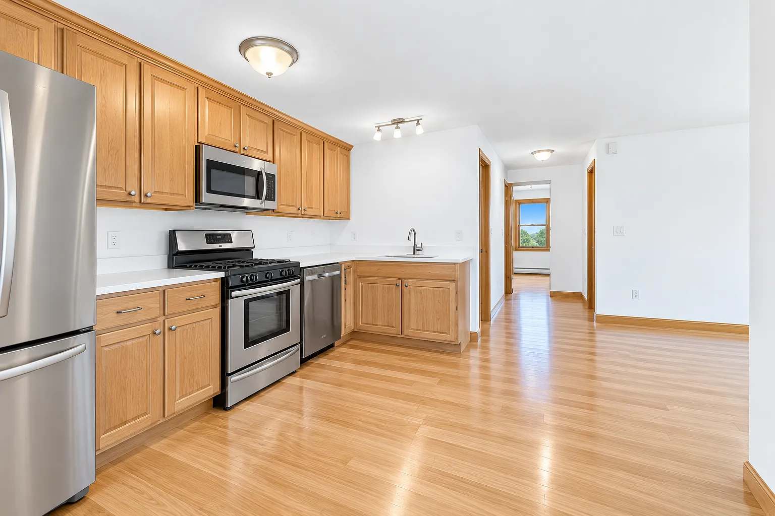 1 bed, 1259 sqft, $1,395 — Photo 1