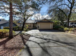 11237 Bobolink Way, Auburn, CA 95602