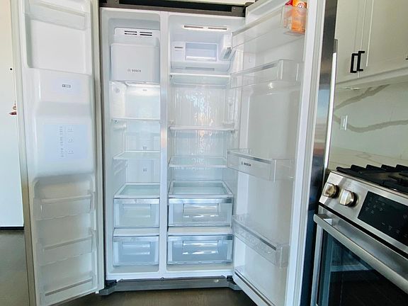 5th image of 925 N Fairfax St #1108