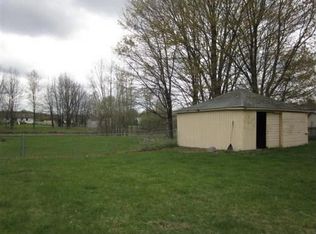 23211 French Ave, Mattawan, MI 49071