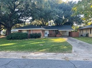 1820 Shannon Rd, Alexandria, LA 71301