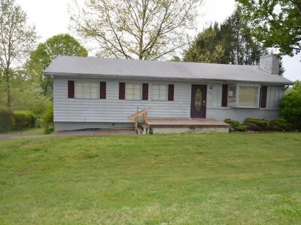 301 Carolyn Cir, Bristol, TN 37620