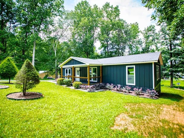 60 Knob Ave, Carrollton, GA 30116
