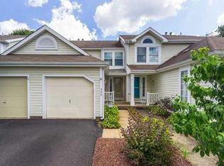 229 Clearbrook Ct, Cranberry Township, PA 16066