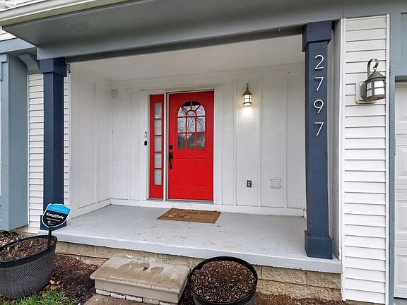3rd image of 2797 Green Valley Dr