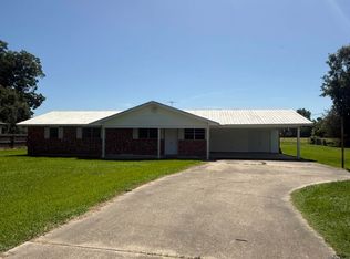 3121 Oakland Rd, Lakeland, LA 70752