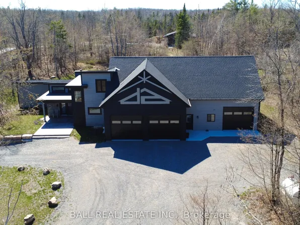 33 Laplantes Rd, Trent Lakes, ON K0L 1J0