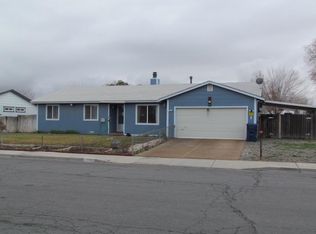 733 East St, Fernley, NV 89408