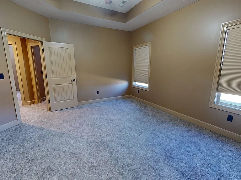 11669 Ridgeway Ct — Photo 11
