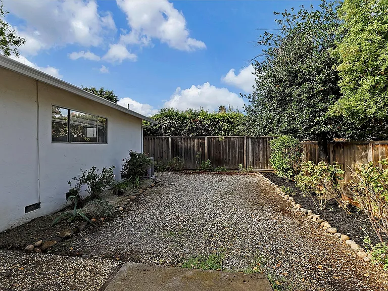 1471 La Paz Ct — Photo 39