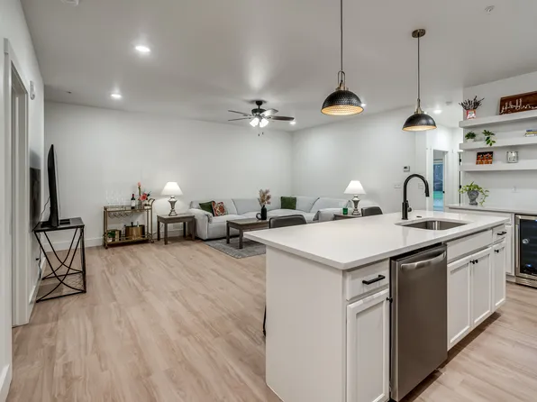 700 Asp Ave, Norman, OK