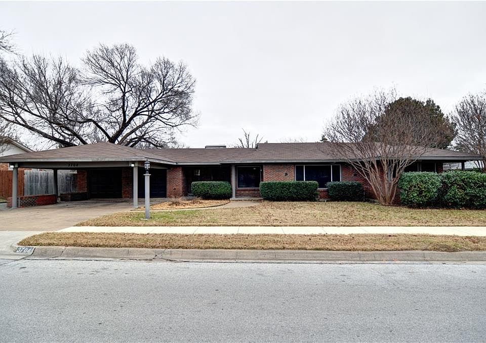 1st image of 3704 Norton Dr