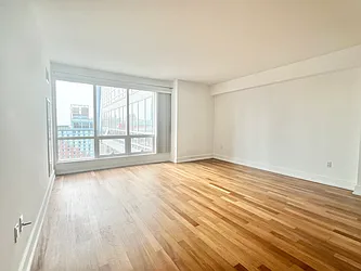 350 West 42nd Street, #33F