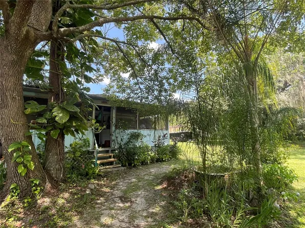 2518 4th St, Orlando, FL 32820