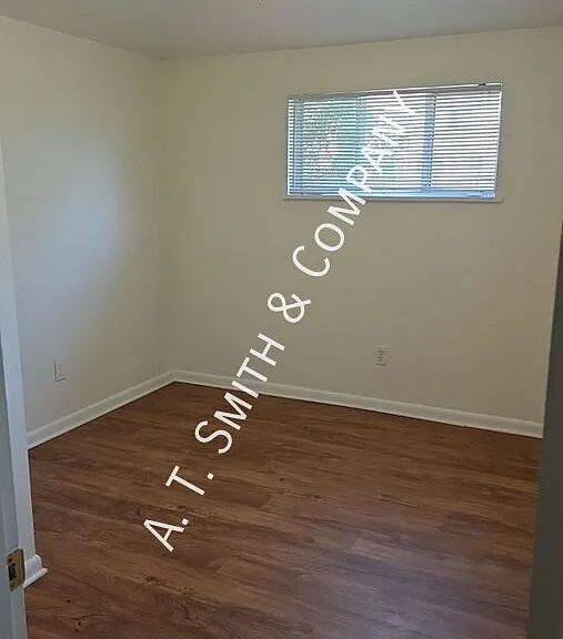 1292 Benton St — Photo 7