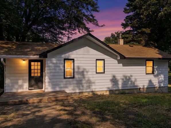 49146 Amble Ave, Stanchfield, MN 55080