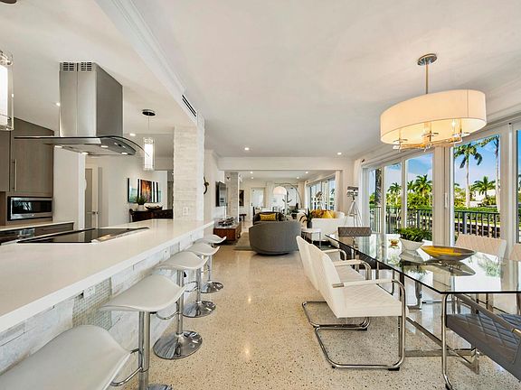 3rd image of 180 Isle Of Venice Drive #225/226