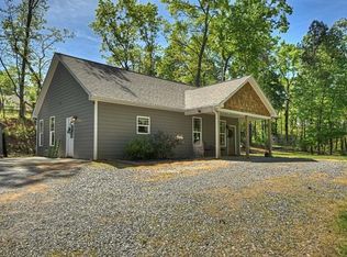 410 Knight Dr, Ellijay, GA 30540