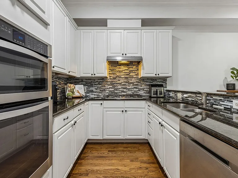 15 Stonebriar Ct — Photo 7