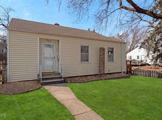 409 W 10th St N, Newton, IA 50208