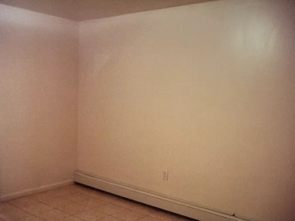 (undisclosed Address), Ozone Park, NY 11416