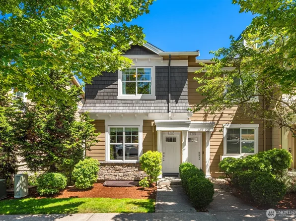 7525 129th Place SE #E107, Newcastle, WA 98056