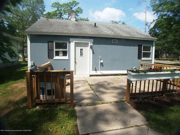 3rd image of 501 S Hayford Ave