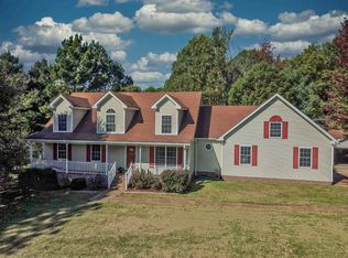 1059 N Corinth Rd, Portland, TN 37148