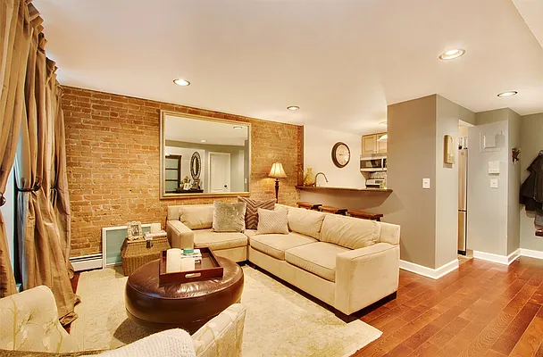 Sold by Corcoran | media 6