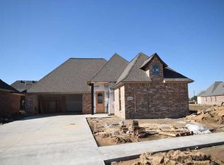 4414 Meadow Brooke Way, Lake Charles, LA 70607