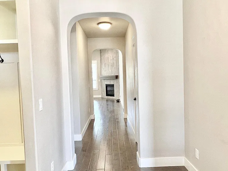 4217 W Bolton Dr — Photo 4