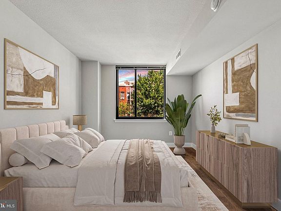 3rd image of 50 Florida Ave NE APT 310