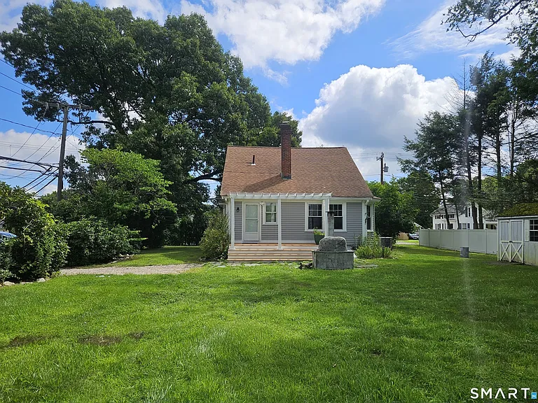 188 Plainville Ave — Photo 7