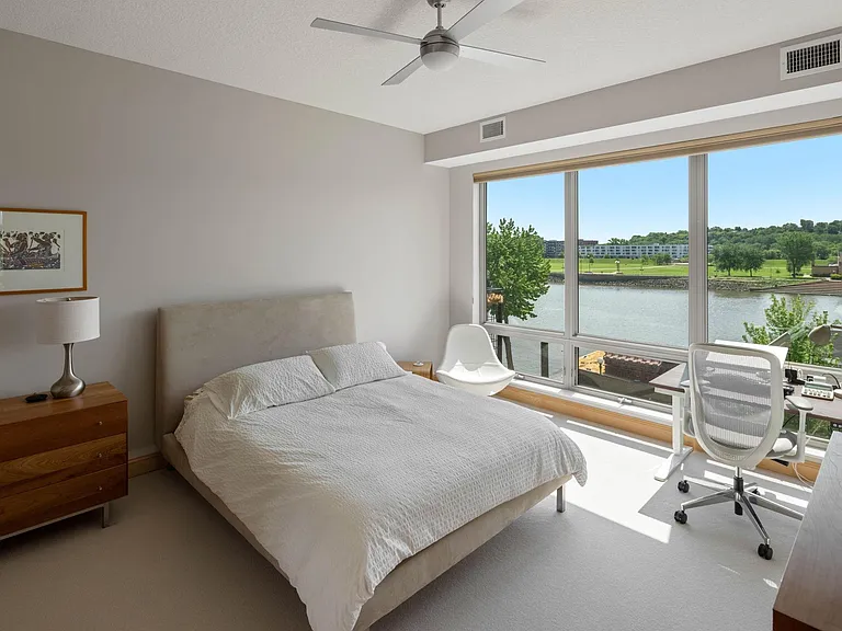 240 Spring St #310 — Photo 14