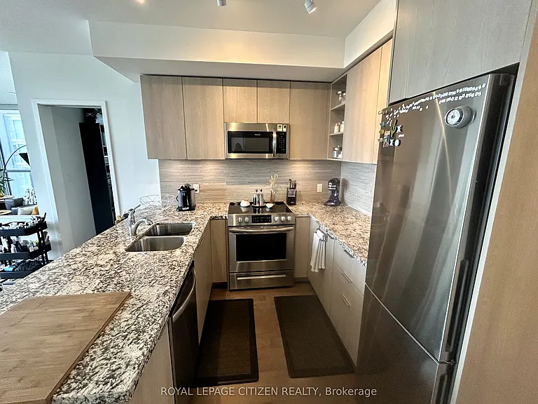 30 Ordnance St #2402 — Photo 11