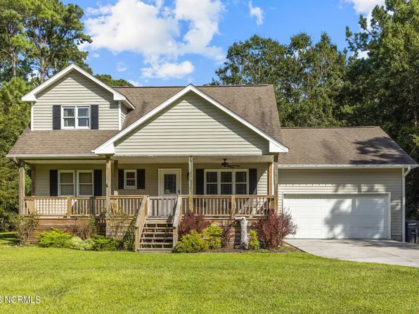 2405 Country Club Road, Morehead City, NC 28557