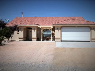 550 W Fangio Ln, Pahrump, NV 89060