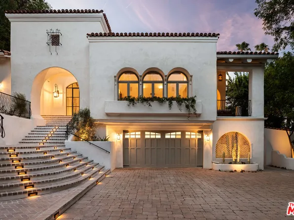 17647 Belinda St, Encino, CA 91316