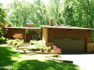 10701 Timberidge Rd, Fairfax Station, VA 22039