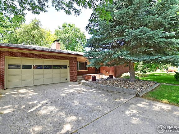 Oversized 2 Car Garage