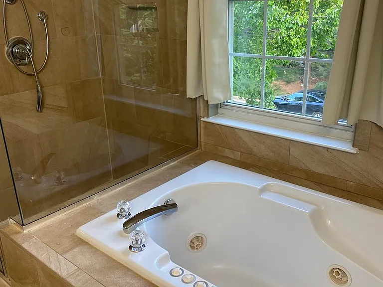 21733 Tottenham Hale Ct — Photo 13