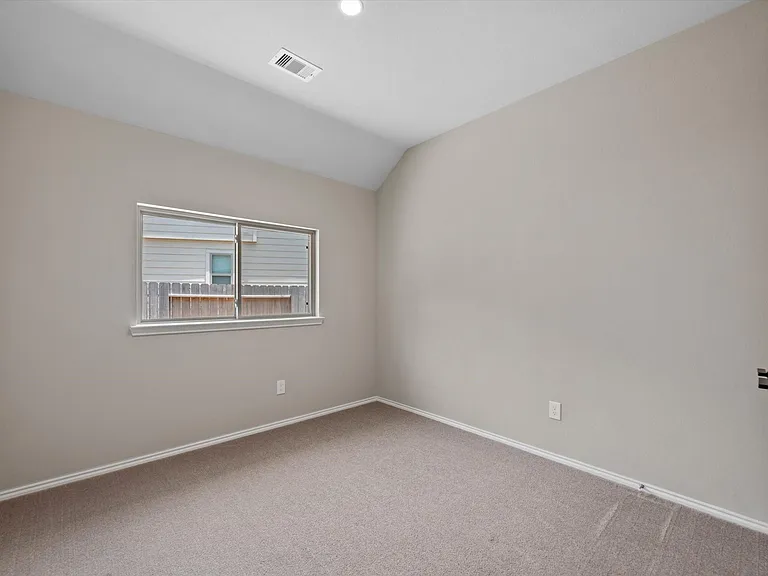 2901 Yaupon Grove Ln — Photo 27